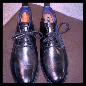 Black leather Ankle Boots.